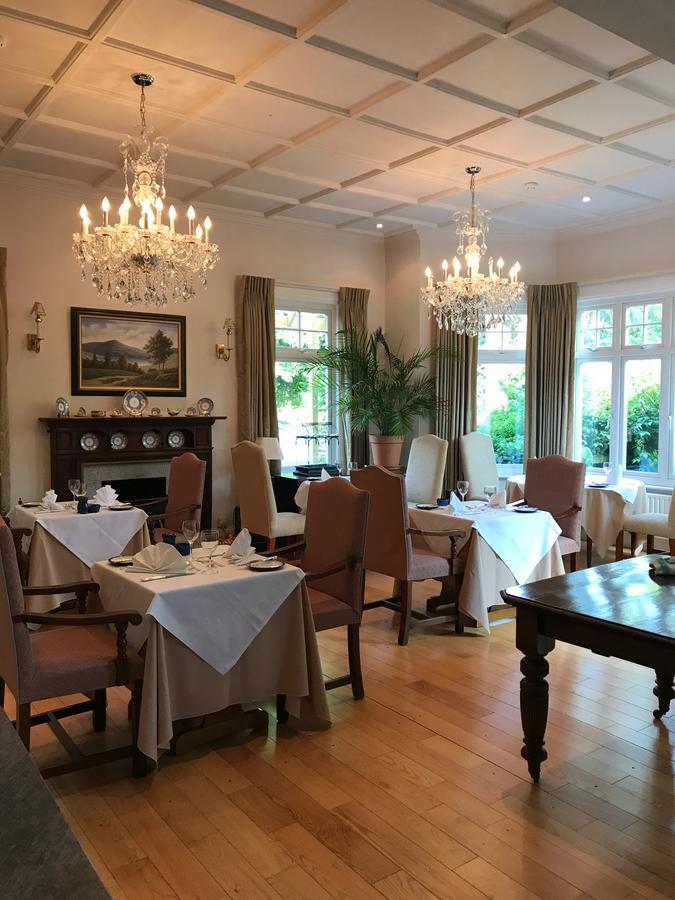 The Pines Hotel Taplow Exterior photo